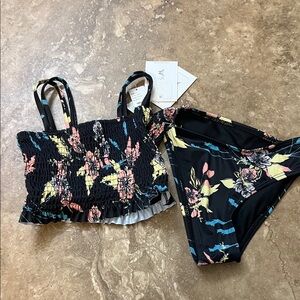 Jessica Simpson 2 piece swimsuit size 6/6X NWT